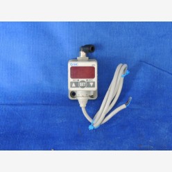 SMC ZSE40-M5-62L Digital Pressure Switch